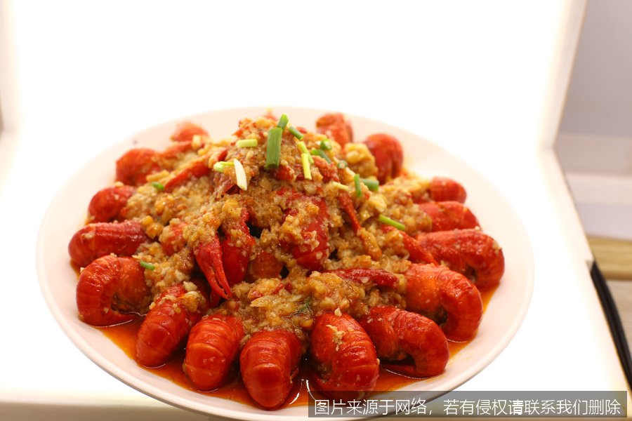 郝大虾工厂多大，餐饮底料产能多少