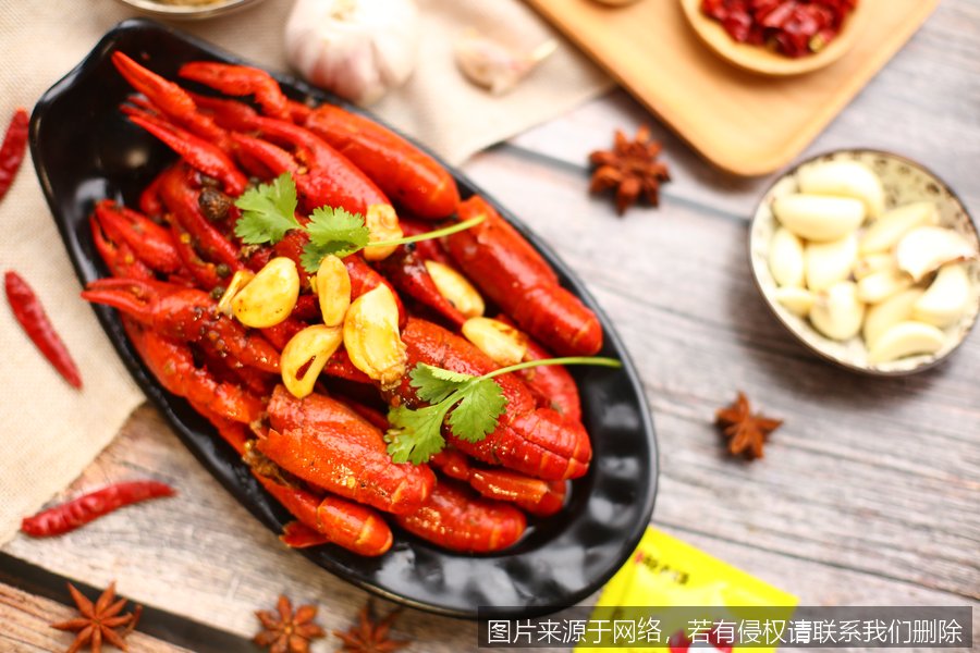 钵钵鸡风味小龙虾：热量高吗