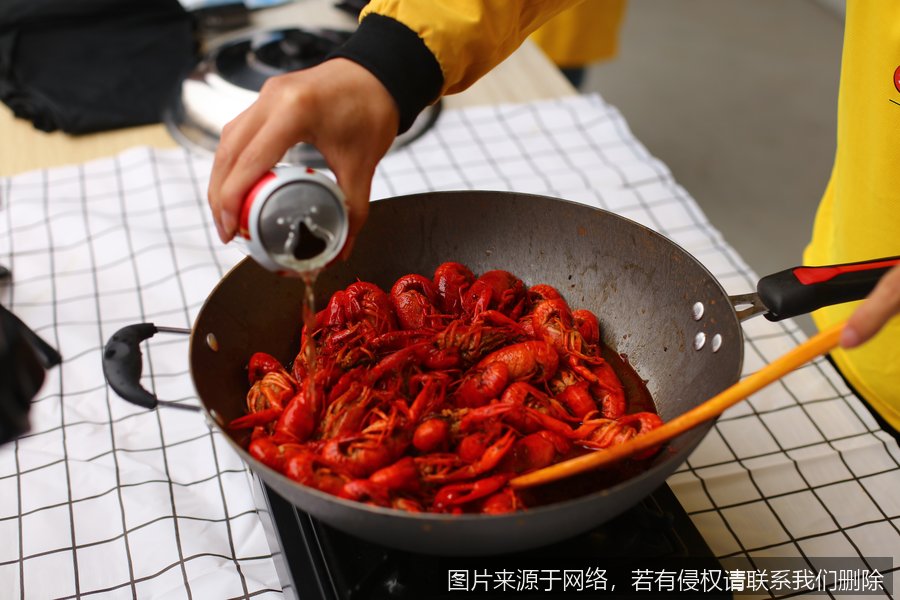 本地代理总部给什么支持，培训吗