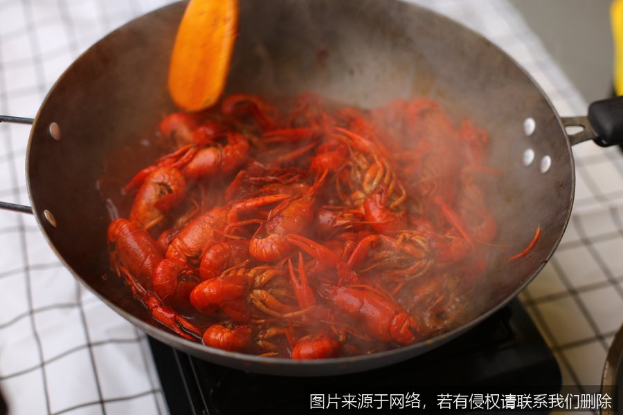 代工十三香龙虾料配方保密吗，归谁所有